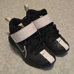 Kids Nike Black and White Basketball Sneakers